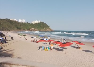 Linda vista da praia do Tombo em Guarujá SP