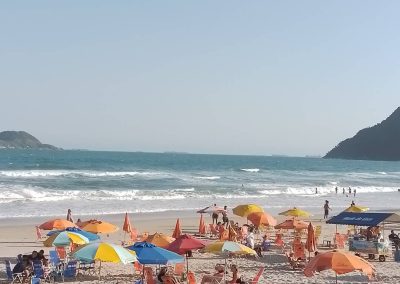 Lindo dia de sol - Praia do Tombo Guarujá